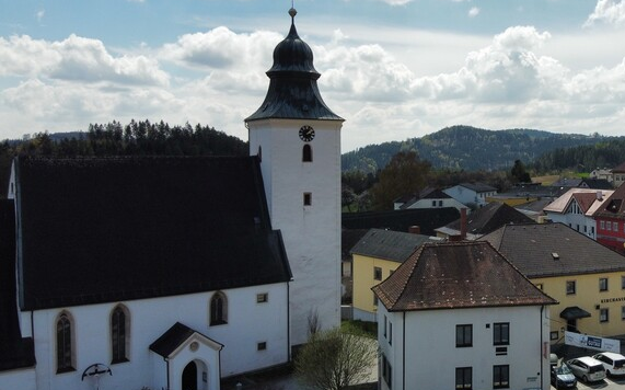 Fronleichnam - Festmesse am Marktplatz mit anschl. Prozession zur Altzinger Kapelle