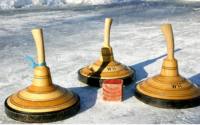 Eisstockschießen - Rantner, St. Peterer und Schöderer Bäuerinnen